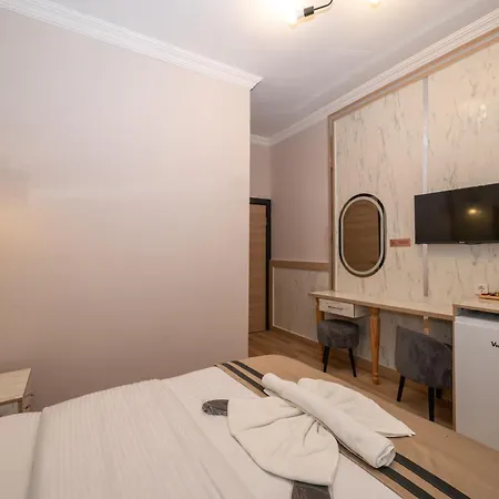 Gala Hotel