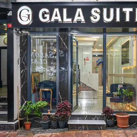 Gala Hotel *
